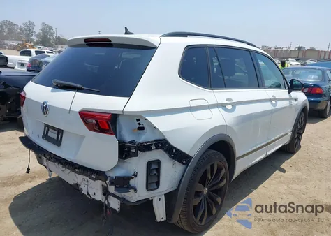 2021 Volkswagen Tiguan 2.0T Se/2.0T Se R-Line Black/2.0T Sel from USA, damaged, VIN 3VV3B7AX8MM048796